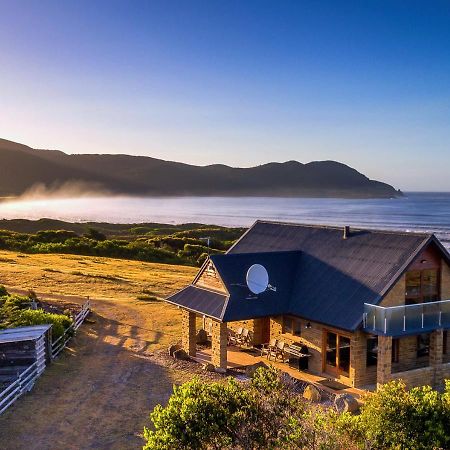 Cloudy Bay Villa South Bruny Exterior photo