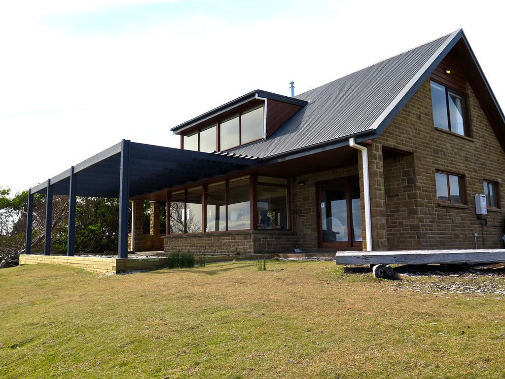 Cloudy Bay Villa South Bruny Exterior photo