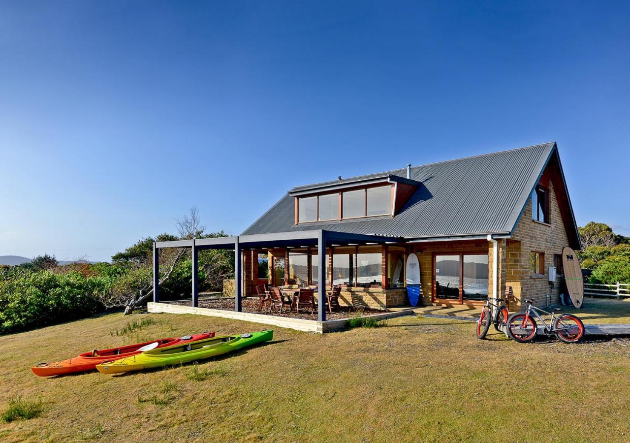 Cloudy Bay Villa South Bruny Exterior photo